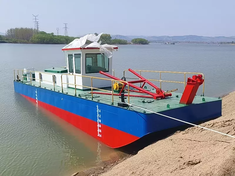 Портовый буксир для дноуглубительных работ