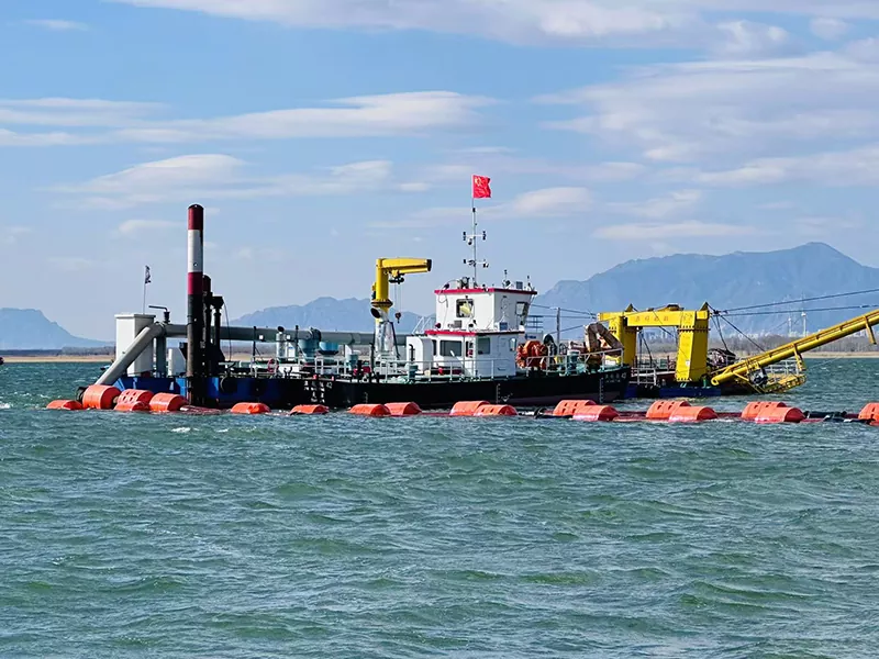 Dedger Assistance Tugboat